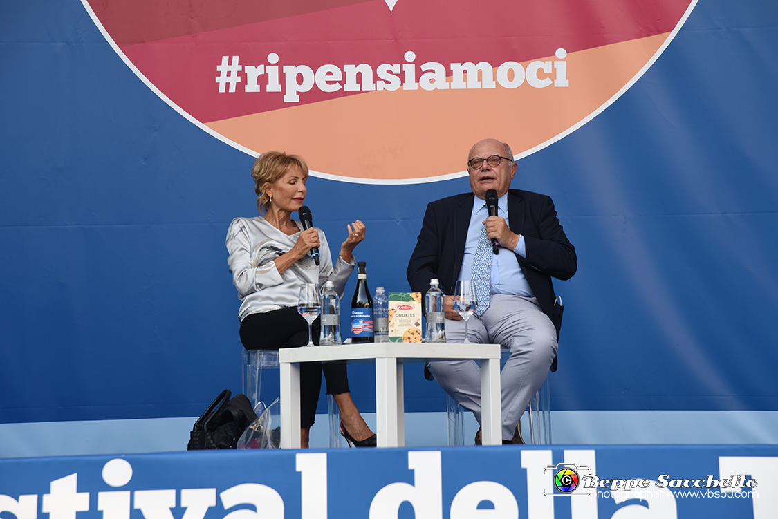 VBS_7942 - Lilli Gruber intervista Massimo Galli Infettivologo.jpg